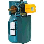 Automatizaciones Tecons, S.L. motor verde para puerta